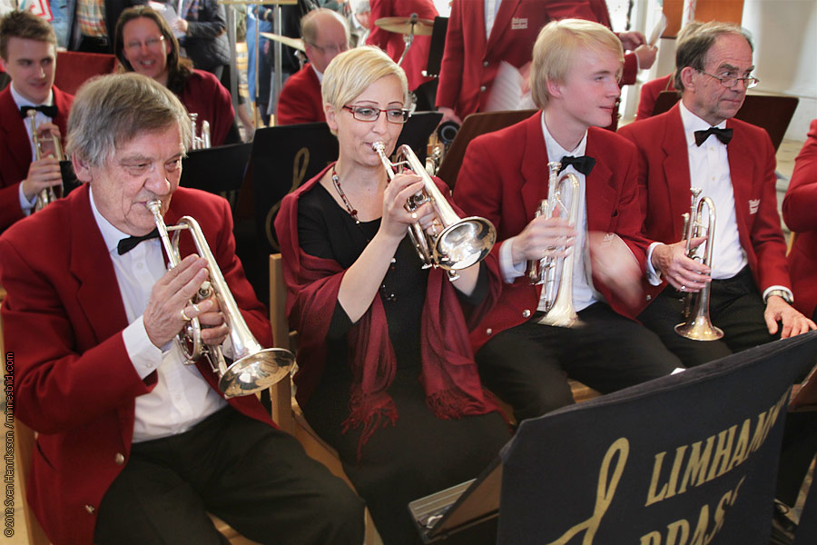 Marianne M�rck Limhamns brassband Lomma kyrkok�r Foto: Sven Henriksson, minnesbild.com