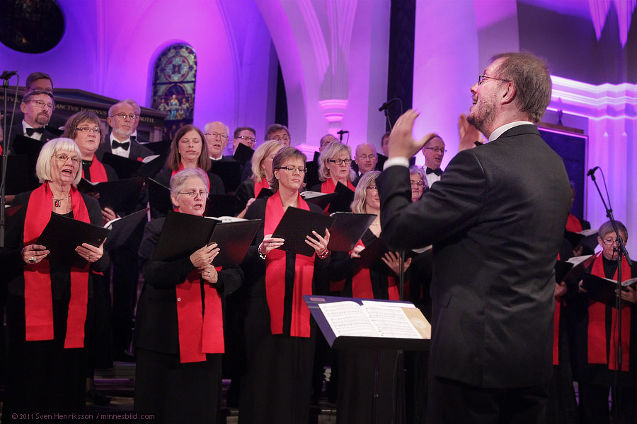 Vocal Six och Lomma Kyrkokör julkonsert i Lomma kyrka (minnesbild.com)