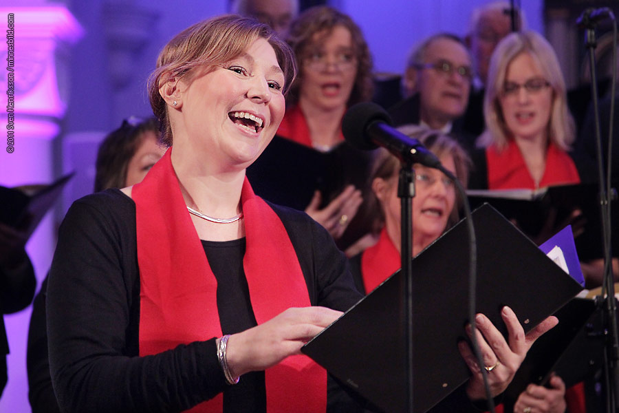 Vocal Six och Lomma Kyrkokör julkonsert i Lomma kyrka (minnesbild.com)