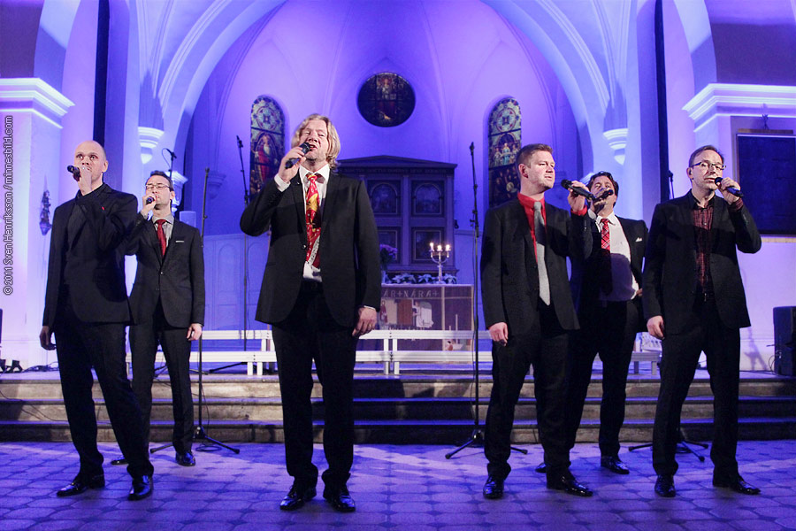 Vocal Six och Lomma Kyrkok�r julkonsert i Lomma kyrka (minnesbild.com)