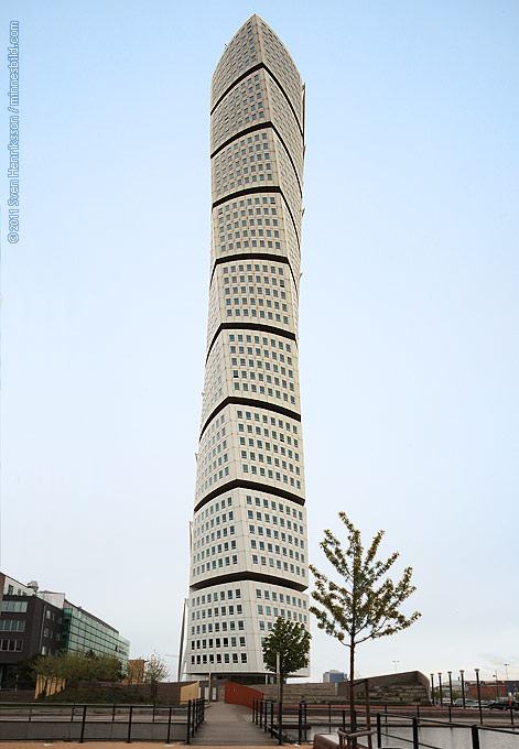 Turning Torso. Canon 5D+TS-E 17  L. Foto: Sven Henriksson, minnesbild.com