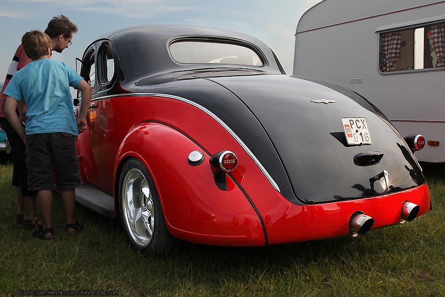 Dodge. Motortr�ff i L�ddek�pinge. Foto: Sven Henriksson, minnesbild.com