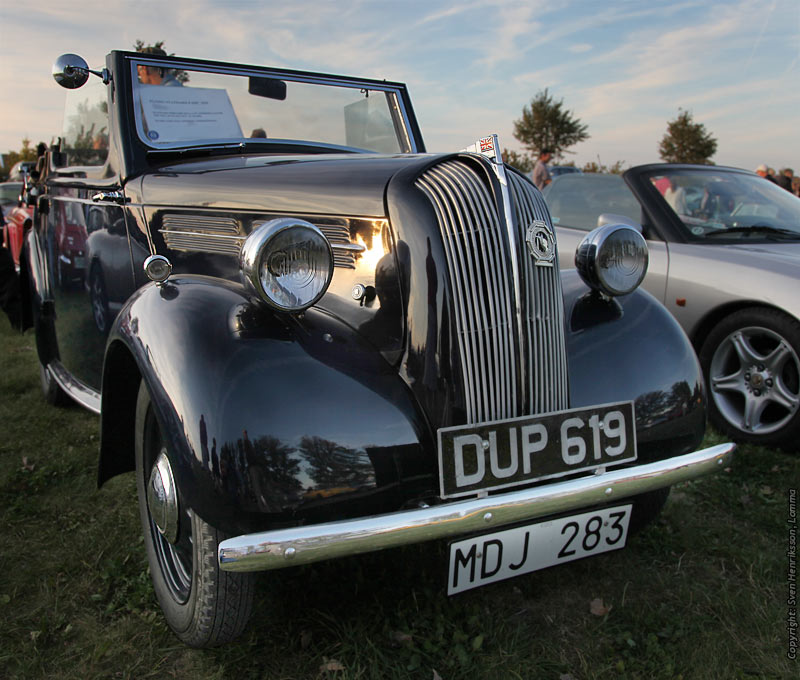 Flying Standard 8 DHC p� motortr�ff i L�ddek�pinge. Foto: Sven Henriksson, minnesbild.com