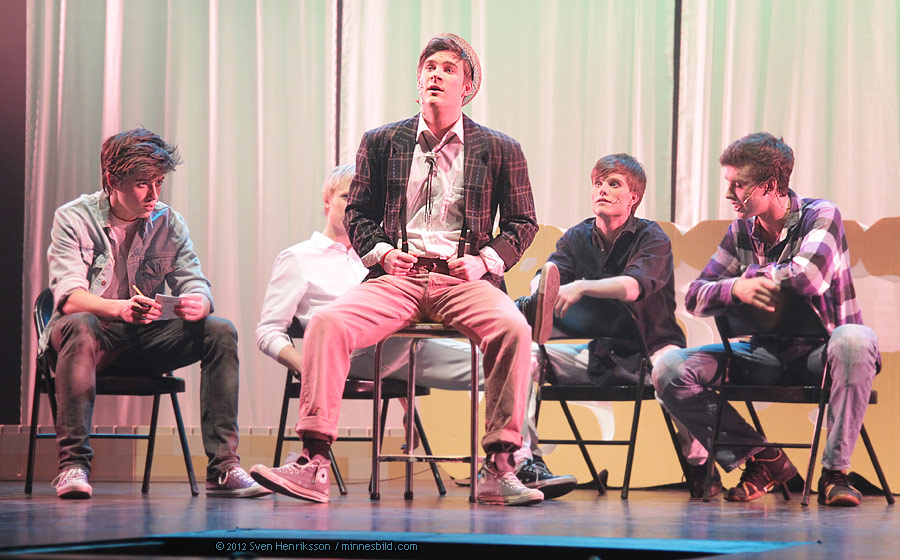 Footloose musical Lars-Erik Larssongymnasiet LEL Foto: Sven Henriksson, minnesbild.com