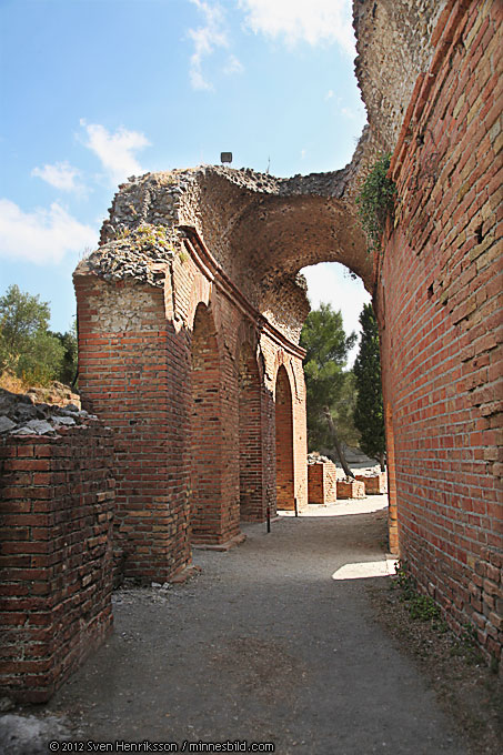 Italia Sicilia Taormina Teatro Greco Photo: minnesbild.com
